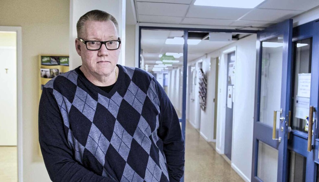 Bräckes ekonomichef Henrik Kvist är bekymrad inför 2021. Skatteunderlaget krymper till följd av en befolkningsminskning, och de aviserade statsbidragen kommer inte att räcka till. Bräckes ekonomichef Henrik Kvist är bekymrad inför 2021. Skatteunderlaget krymper till följd av en befolkningsminskning, och de aviserade statsbidragen kommer inte att räcka till.