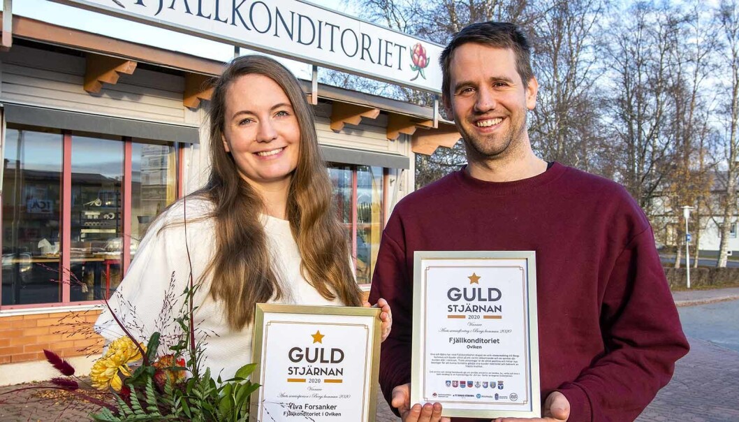 - Vi blir verkligen glada varje gång en kund ger beröm för våra produkter. Det är drivkraften, då är det värt allt jobb vi lägger ner, säger Ylva Forsanker med passionerad stämma. - Vi blir verkligen glada varje gång en kund ger beröm för våra produkter. Det är drivkraften, då är det värt allt jobb vi lägger ner, säger Ylva Forsanker med passionerad stämma.