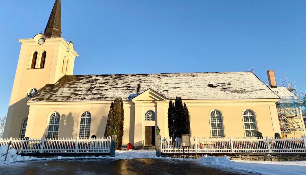 Revsunds kyrka är en av de största i länet med plats för närmare 700 personer. Nu kan den komma att avvecklas. Revsunds kyrka är en av de största i länet med plats för närmare 700 personer. Nu kan den komma att avvecklas.