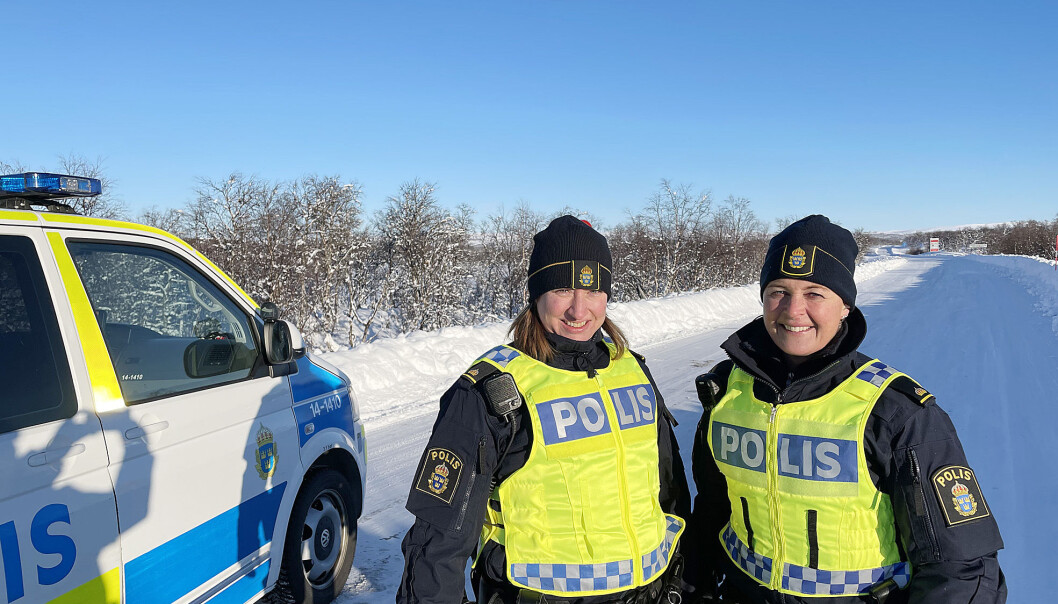 Poliserna Camilla Orrebo och Gunilla Sparrman är i Härjedalen på iskallt uppdrag. Poliserna Camilla Orrebo och Gunilla Sparrman är i Härjedalen på iskallt uppdrag.