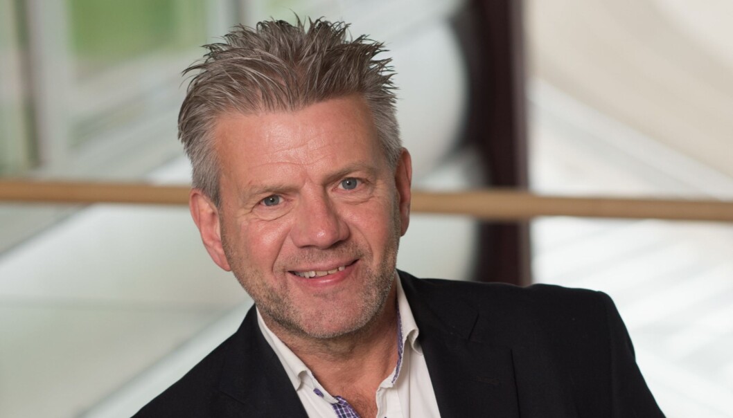 Göran Wahlman är förbundsjurist på Svensk Travsport och anser att det är den mänskliga faktorn som ligger bakom att hästarna Järvös Ingvild och Järvsö Tora har förväxlats. Göran Wahlman är förbundsjurist på Svensk Travsport och anser att det är den mänskliga faktorn som ligger bakom att hästarna Järvös Ingvild och Järvsö Tora har förväxlats.