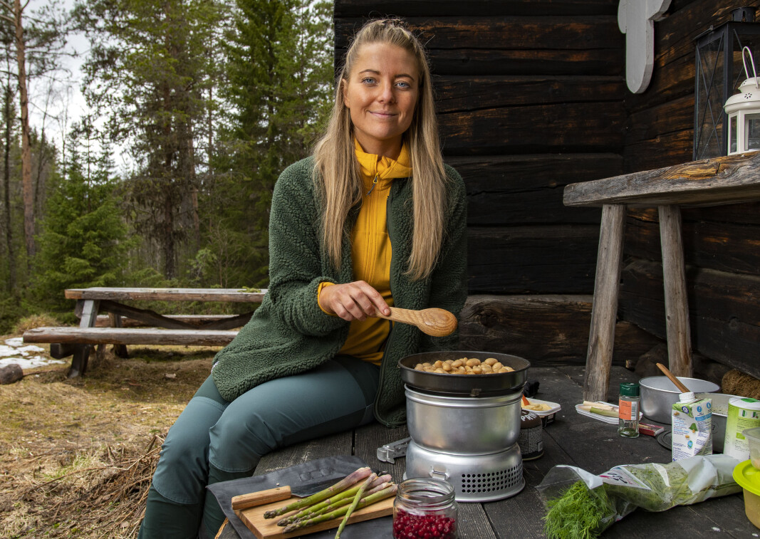– Jag började att lägga ut recept på Instagram för två år sedan, det är så roligt att dela med sig. Efter det har det bara rullat på och nu har jag tusentals följare, berättar Nathalie Spjälle – Jag började att lägga ut recept på Instagram för två år sedan, det är så roligt att dela med sig. Efter det har det bara rullat på och nu har jag tusentals följare, berättar Nathalie Spjälle