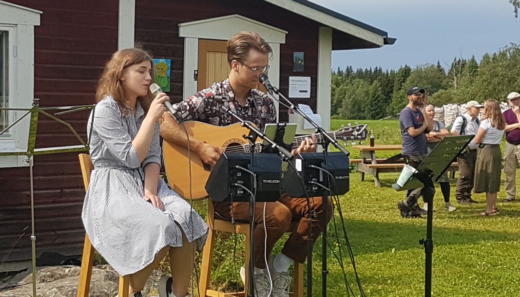 Rebecca Eriksson, Joxåsen och Hugo Danielsson, Ås var några av dem som bjöd på skönsång med sina egna tolkningar av kända låtar. Rebecca Eriksson, Joxåsen och Hugo Danielsson, Ås var några av dem som bjöd på skönsång med sina egna tolkningar av kända låtar.