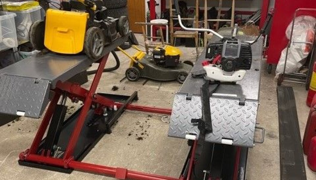 Från Alvins verkstad. Från Alvins verkstad.