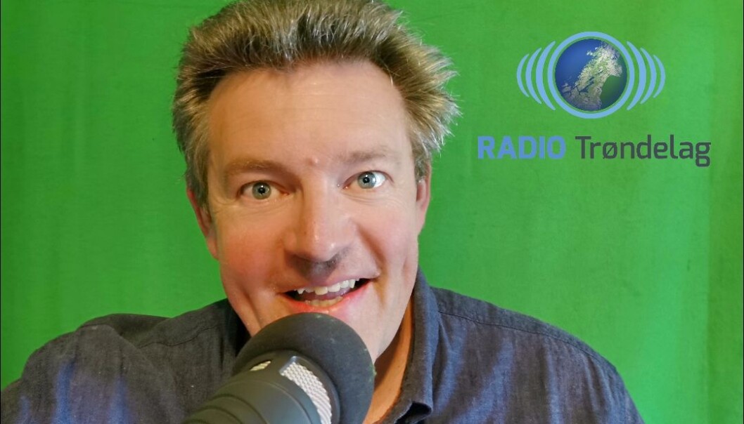 Kjell-Erik sänder norsk radio från Bredbyn Kjell-Erik sänder norsk radio från Bredbyn