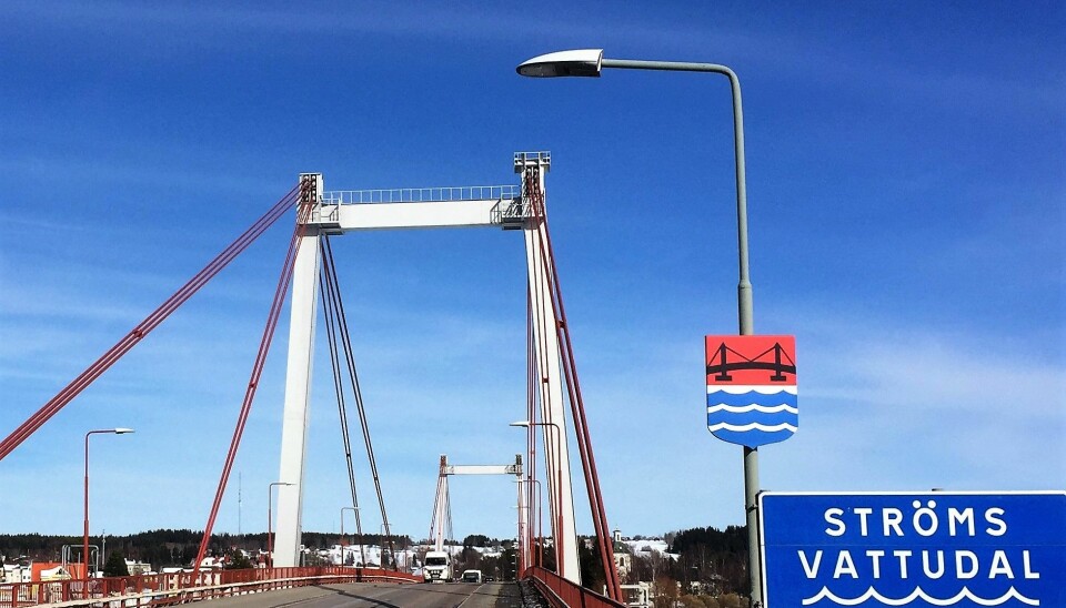 Från i fredags är Strömsundsbron avstängd varje helg fram till i december.