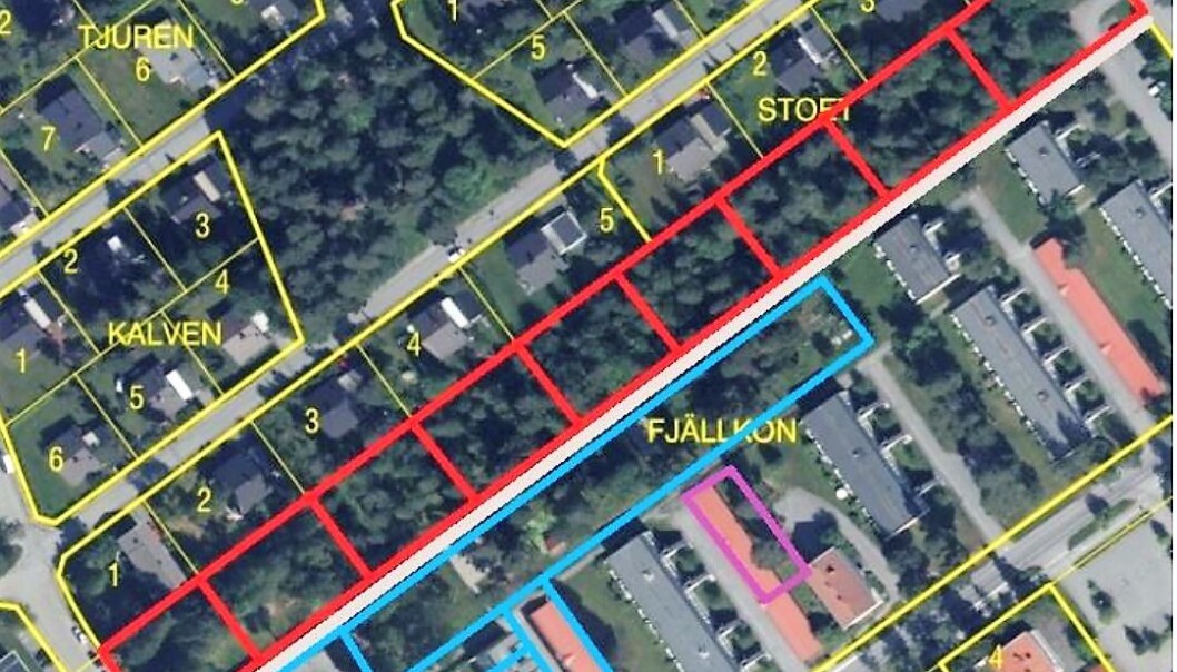 Utredningens föreslår för området vid Solliden i Östersund är en ny detaljplan med nio villatomter och 10 radhus tomter. Landstingsbostäder behåller 90 lägenheter i området. En försäljning kan ge 46 till 48 miljoner kronor. Utredningens föreslår för området vid Solliden i Östersund är en ny detaljplan med nio villatomter och 10 radhus tomter. Landstingsbostäder behåller 90 lägenheter i området. En försäljning kan ge 46 till 48 miljoner kronor.
