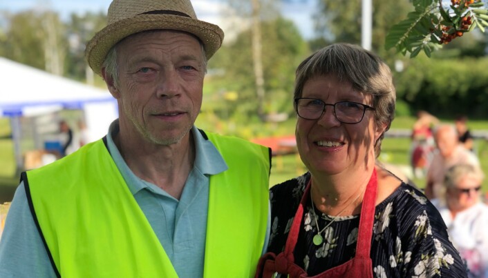 Mats och Monica Jacobsson driver Fru Julianas Gårdscafé och var nöjda efter veteranbilsträffen. Mats och Monica Jacobsson driver Fru Julianas Gårdscafé och var nöjda efter veteranbilsträffen.