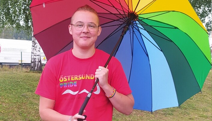 Luke Brouwer är en av arrangörerna av Mini-Prideturnén i länet. Nu hade turen kommit till Bräcke. Luke Brouwer är en av arrangörerna av Mini-Prideturnén i länet. Nu hade turen kommit till Bräcke.