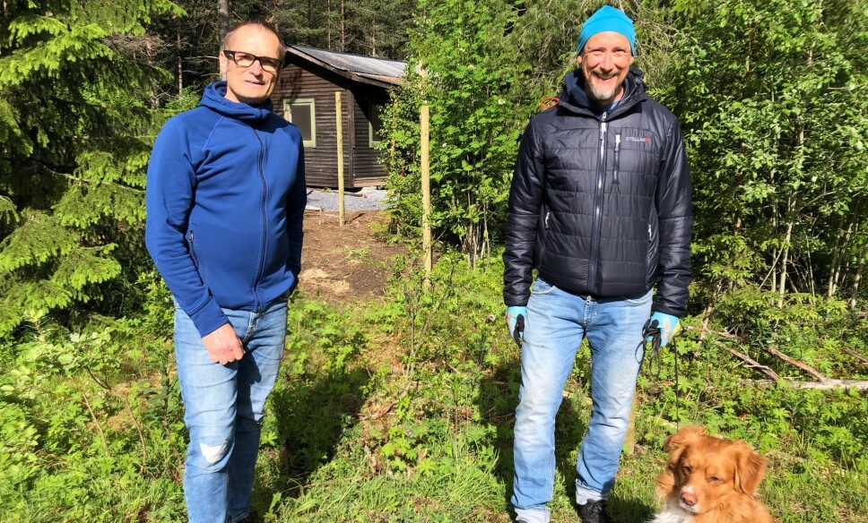 Flera personer har engagerat sig i markområdet i Ås, ett område som använts för det rörliga friluftslivet men som nu arrenderas ut av kommunen till en privat aktör. Beslutet har överklagats två gånger till Förvaltningsrätten. Roger Ek och Johan Arnesson är två medborgare som engagerat sig.