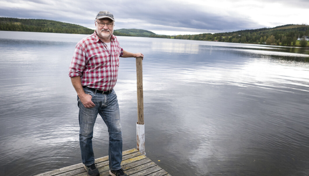 Bengt Lundqvist är ordförande för Revsundssjöns Södra fiskevårdsområde, som just nu storsatsar på ett flertal åtgärder. Det planteras ut rom, röding och kräftor samtidigt som man också underlättar för öringens vandringsvägar. Bengt Lundqvist är ordförande för Revsundssjöns Södra fiskevårdsområde, som just nu storsatsar på ett flertal åtgärder. Det planteras ut rom, röding och kräftor samtidigt som man också underlättar för öringens vandringsvägar.