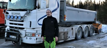 Snöplogning förlustaffär när bränslepriserna chockhöjs – åkare överväger lägga ned Snöplogning förlustaffär när bränslepriserna chockhöjs – åkare överväger lägga ned