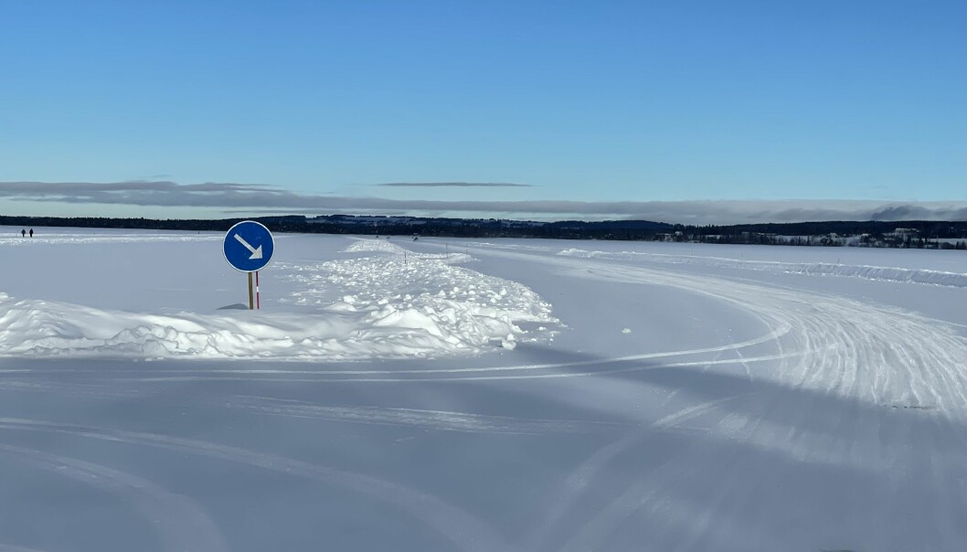 Isvägen mellan Vällviken och Sunne är sedan i söndags uppgraderad till 4 ton. Fordon med släp med max totalvikt på fyra ton får nu färdas på isvägen.