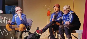 Tre karlar på en scen: revy i Oviken