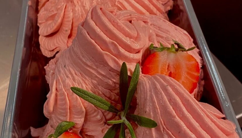 Denna jordgubbsorbet med rosmarin kammade hem en andraplats.