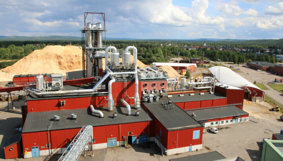 6 mars drabbades Härjeåns pelletstillverkning av en brand som stoppade produktionen men nu är verksamheten igång. Foto: Härjeåns Energi.