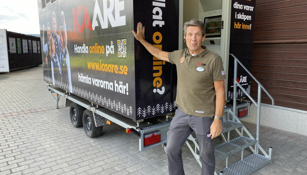 Lars Ocklind har köpt in två matvagnar där en ska ställas i Tegefjäll och där kunder kan hämta sina varor.