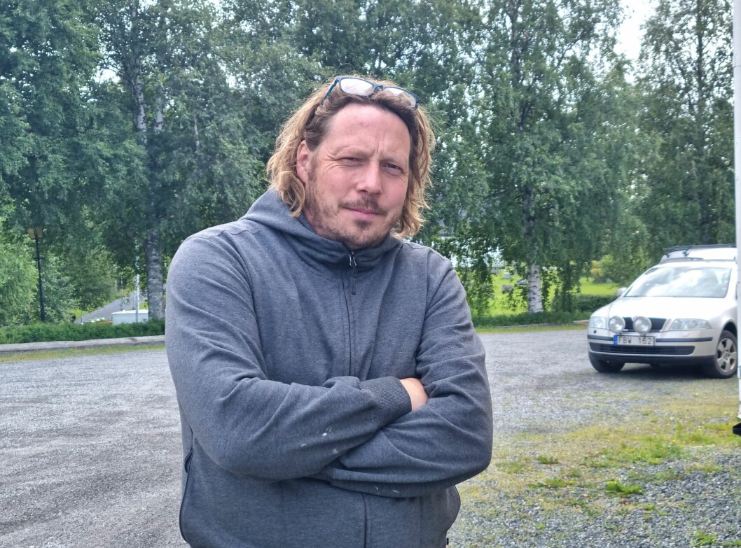 Fastighetsägaren Mikael Östling kände igen den misstänkte mannen.