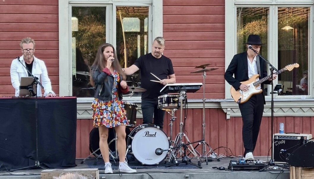 Trion spelade upp sin konsert vid Tingshuset i Ragunda i helgen.
