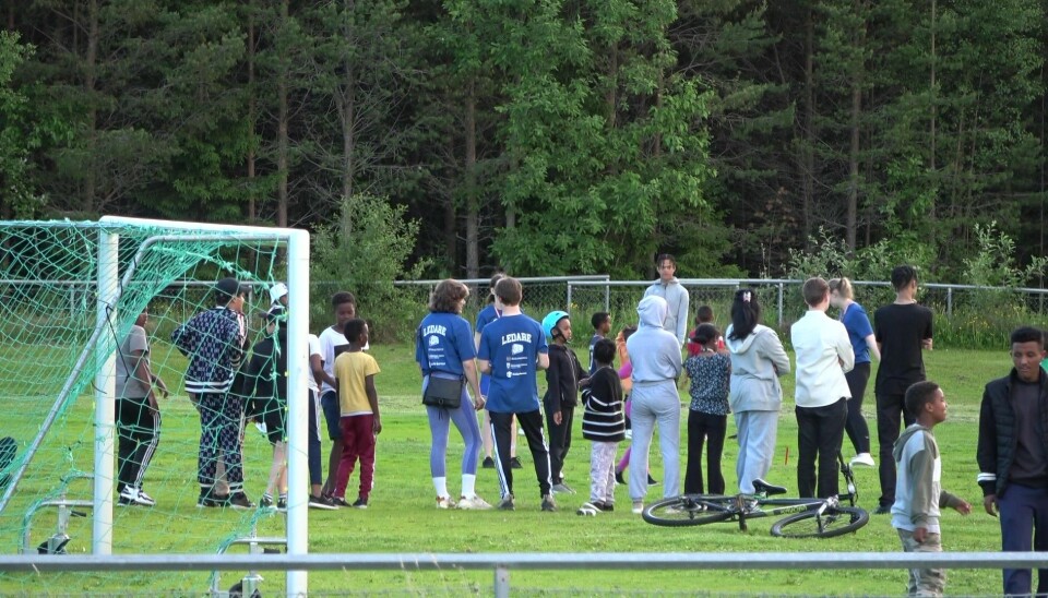 Fotbollsplanen vid Torvallaskolan, här är många som kommer till Street Games
