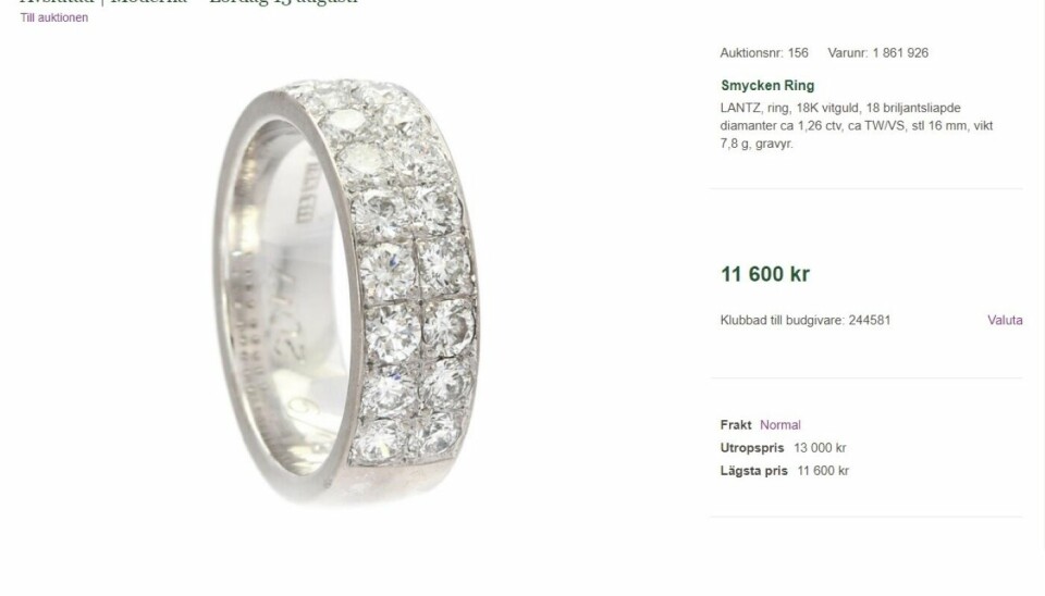 Ringen som värderades till 46000 gick på helgens auktion för 11600.