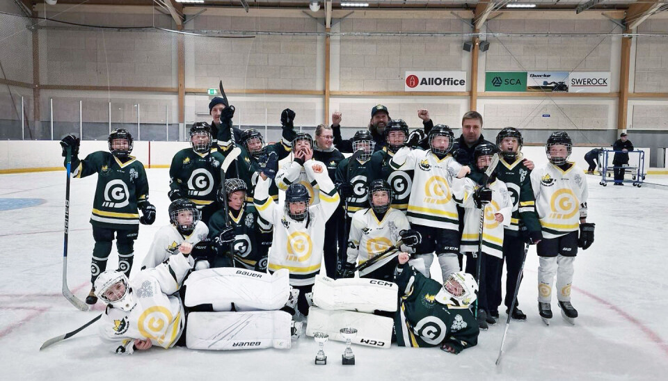 Jubel i ÖIK11 efter cupsegern i Umeå.