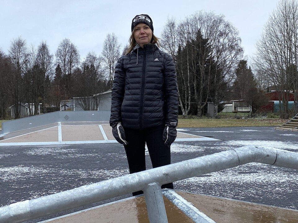 'Många unga har haft en skatepark på önskelistan och nu blir det invigning till våren', säger Camilla Hulkki, ordförande i Strömsunds skateförening. 'Många unga har haft en skatepark på önskelistan och nu blir det invigning till våren', säger Camilla Hulkki, ordförande i Strömsunds skateförening.