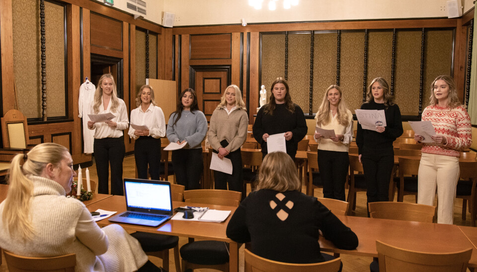 Flera sånger skulle sjungas under uttagningen.