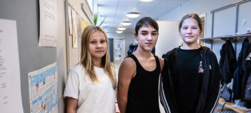 Årskurs sex i Bräcke med upprop: Riv inte vår simhall Årskurs sex i Bräcke med upprop: Riv inte vår simhall