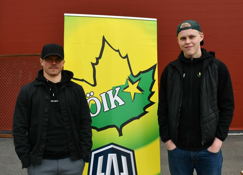 Johan Mörnsjö och Casper Andersson, två forwards från ÖIK Ishockeyklubb.