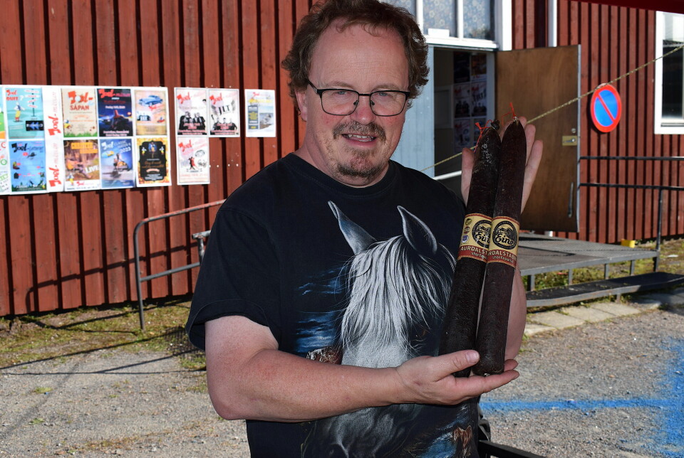 Rune Krokstad från Skauln utanför Trondhem sålde norska korvar.
