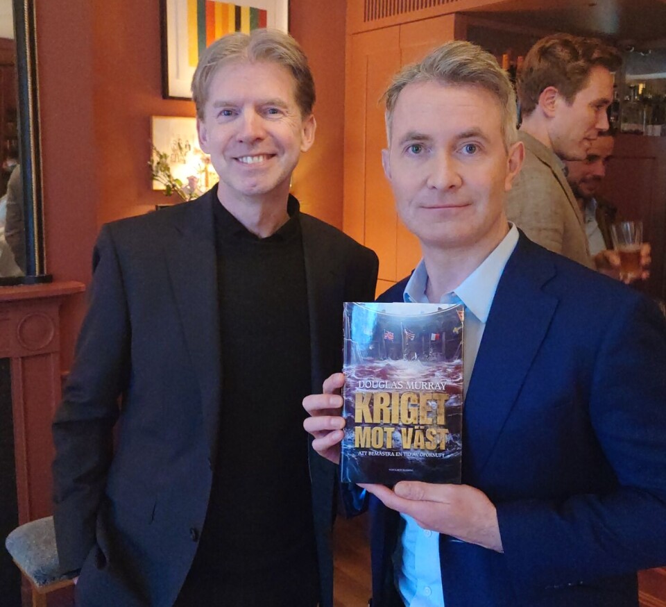 Björn tillsammans med världskände Douglas Murray, som han nyligen träffade i London. Foto: Privat.