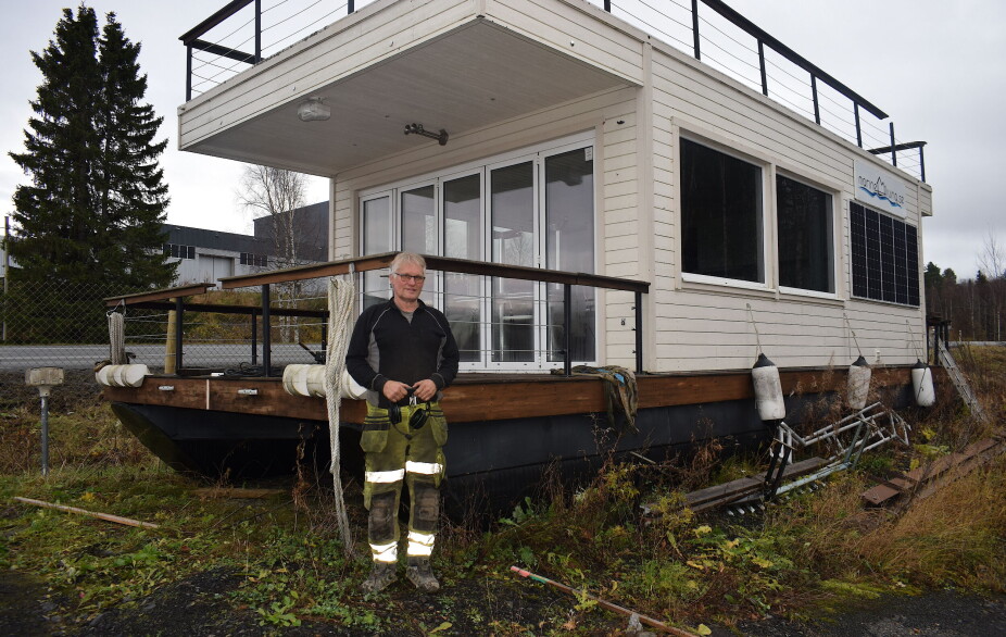 Håkan bygger husbåtar i Hammerdal