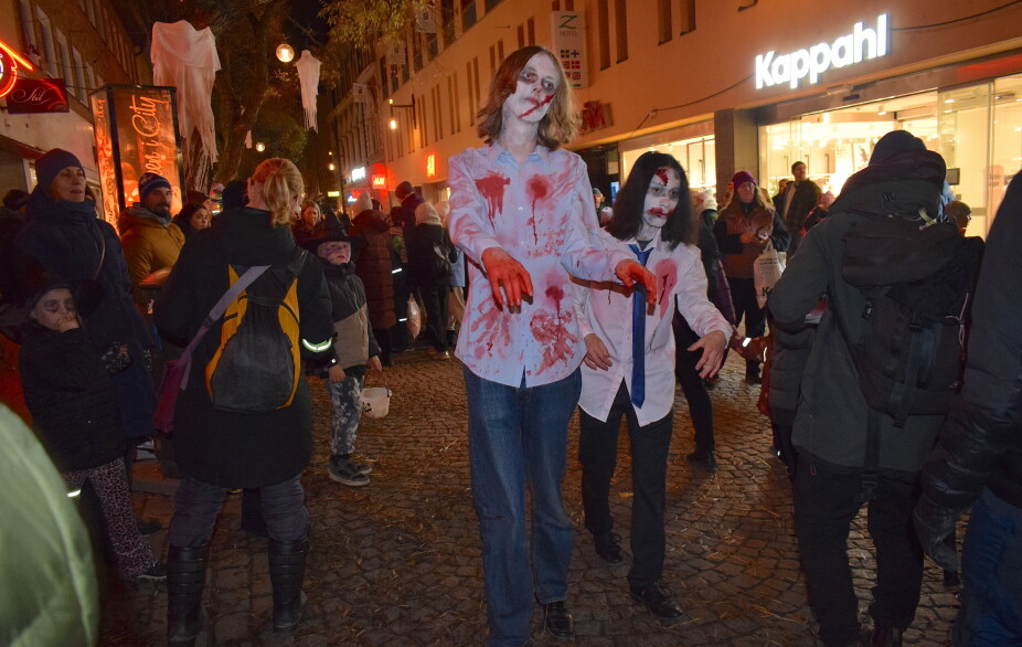 Bildextra: Zombies på stan
