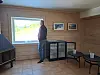 'Här kommer vi att öppna upp, ut på den nya takterassen med soläck och pool. Och så vyn över fjällvärlden! Här inne kommer att finnas en bubbelbar som betjänar relaxen', berättar Per-Åke Wahlund. Foto: Jenni Andersson.