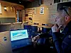 Per-Åke Wahlund berättar om sin vision för anläggningen. Snart står den färdig, efter en investering på över 30 miljoner, och då riktas blickarna mot Kall, för att på sikt kunna knyta ihop två toppanläggningar i Jämtlands fjällvärld. Foto: Jenni Andersson.