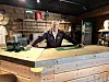 Per-Åke Wahlund i fjällhotellets sportbar. Foto: Jenni Andersson.